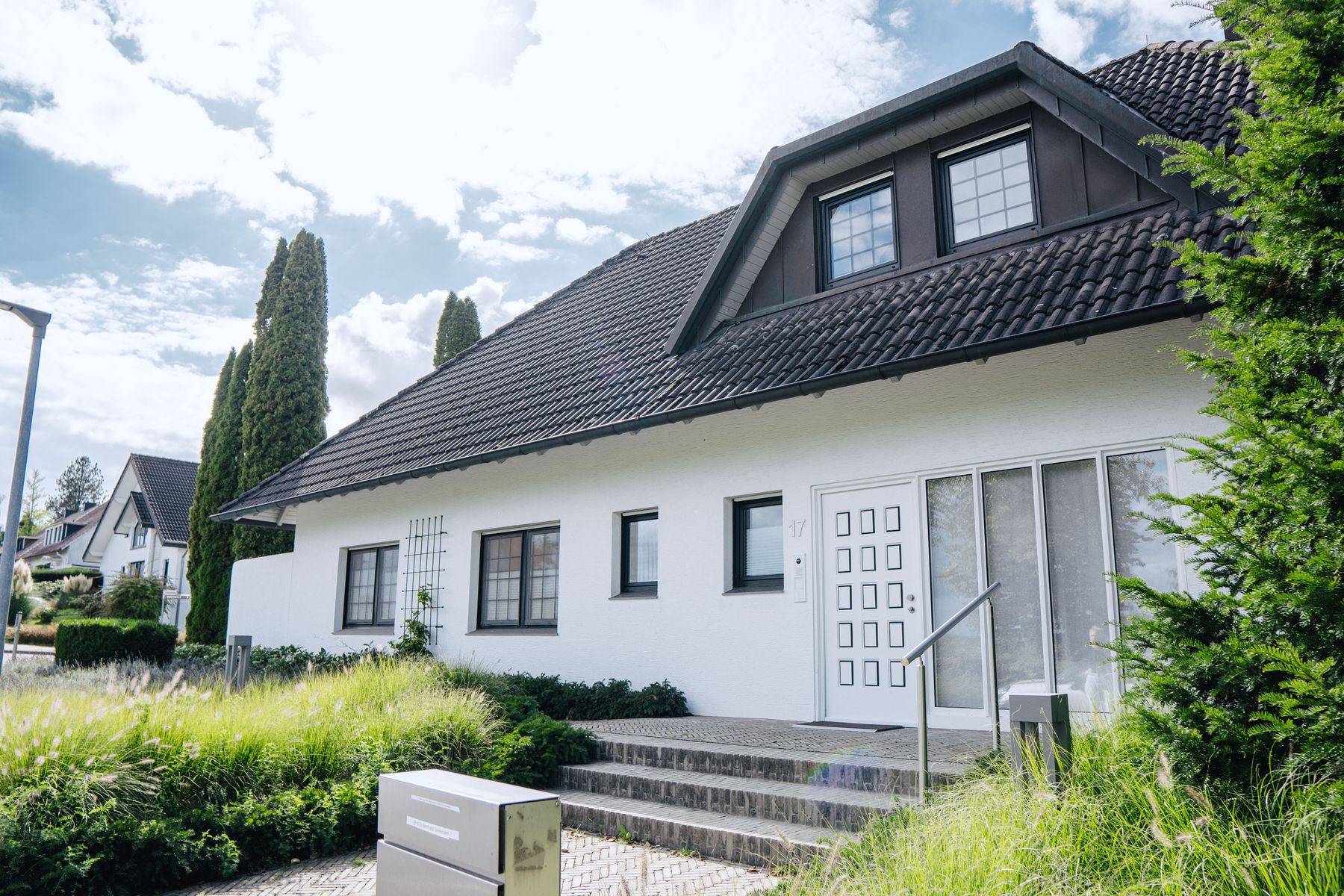 Das Praxishaus an der Alten Salzstraße von außen